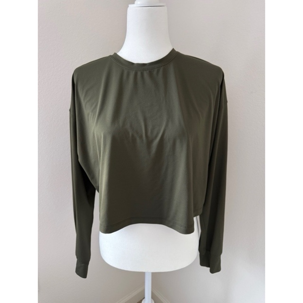Lululemon long sleeve crop top